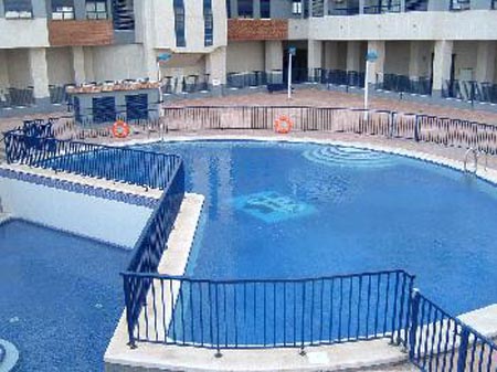 Alquiler piso con piscina en Valturia Valencia