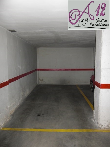 Alquiler parking para moto en Patraix Valencia